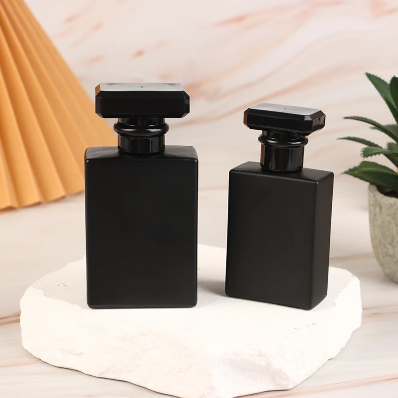 30/50ml Bright Black Perfume B – обзор и цена Water Bottle Blank